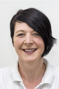 Dr. med. dent. Sieglinde Hattinger - Zahnarzt Innsbruck - Tirol - Pamela Fettner